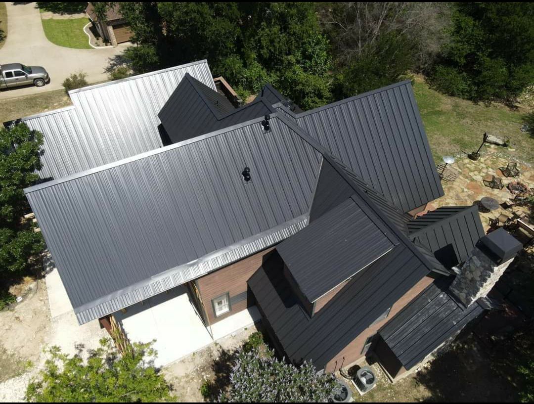 Finished metal roof project in North Texas